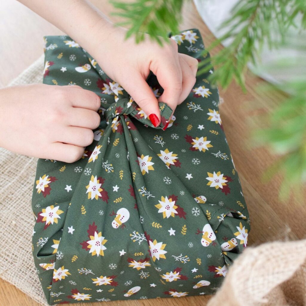 furoshiki noël Furoshiki noël emballage noeud