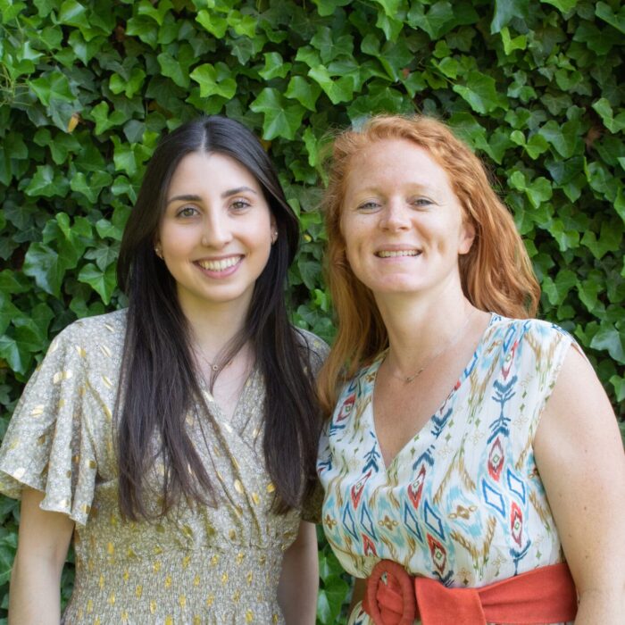 PRUNELLE ET ET SARAH ÉQUIPE