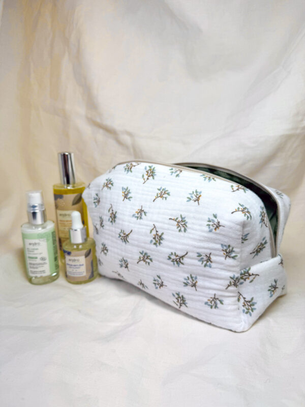 trousse de toilette fleuri bleu